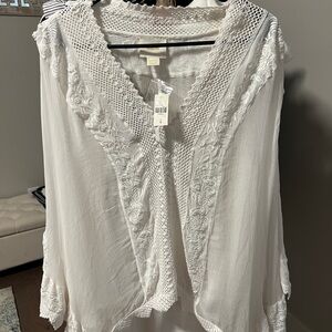 Anthropologie White Embroidered cape style Blouse size M